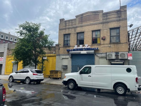 1877 Bathgate Ave, Bronx, NY 10457